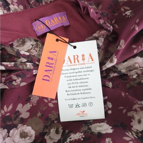 Daria Floral Pleated Chiffon Dress - Picture 6 of 10